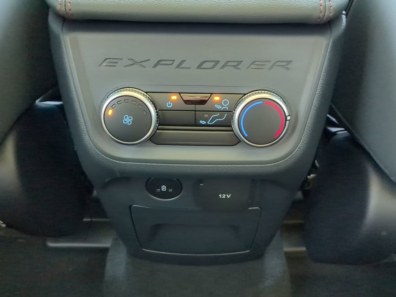 2025 Ford Explorer Active Appleton WI