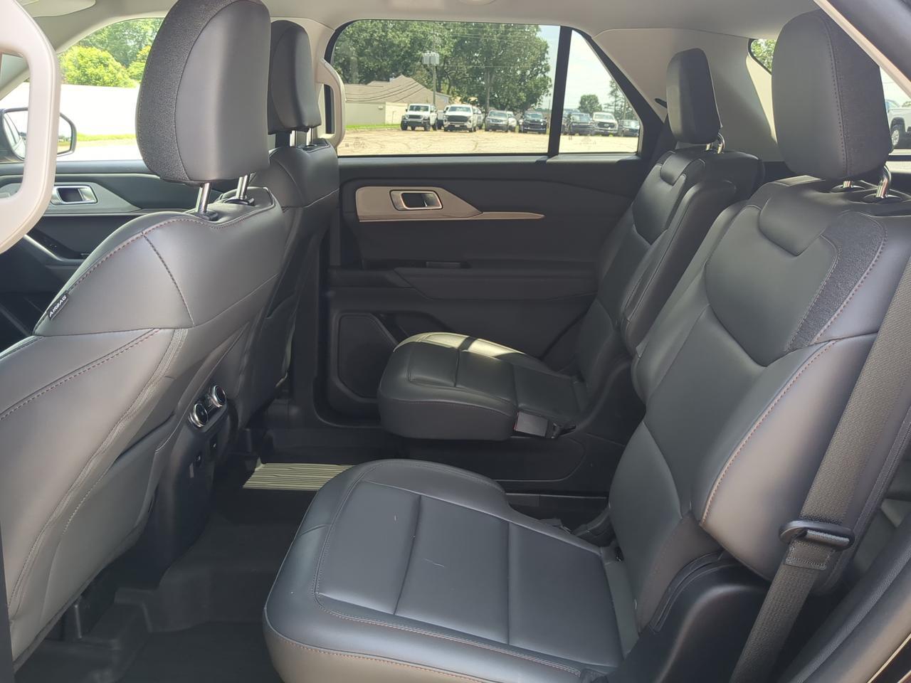 2025 Ford Explorer Active Appleton WI