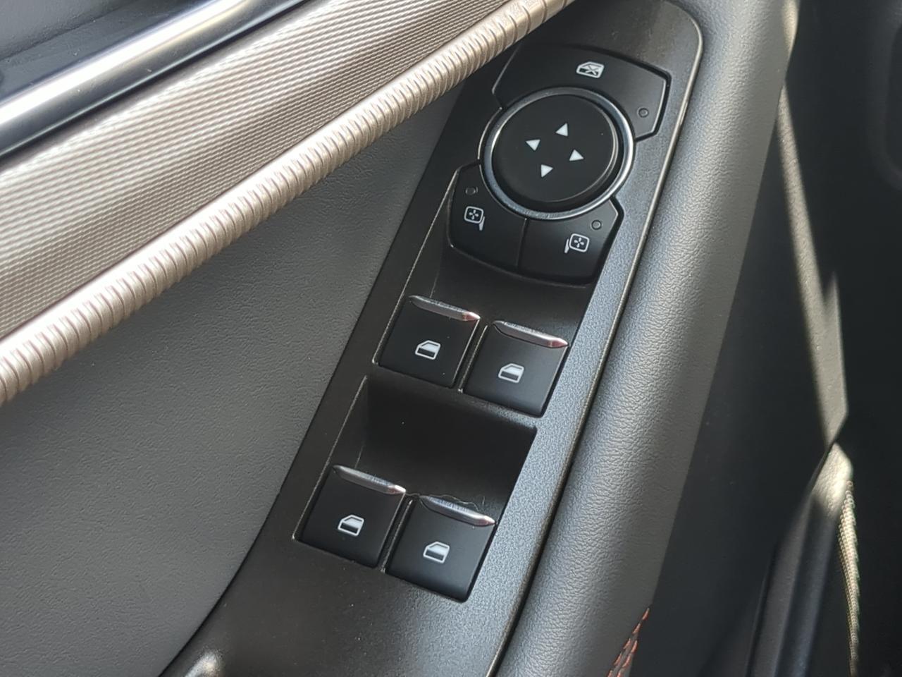 2025 Ford Explorer Active Appleton WI
