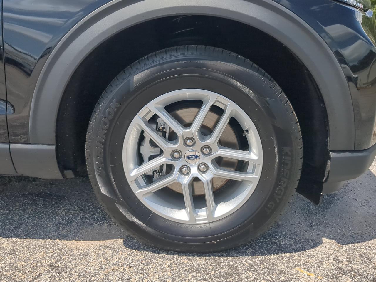 2025 Ford Explorer Active Appleton WI