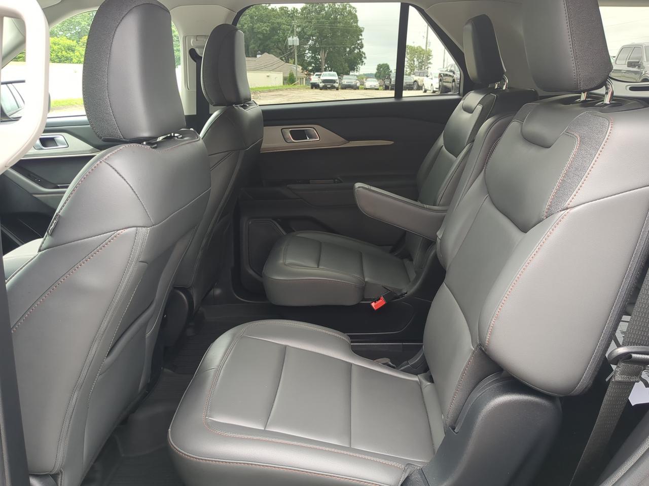 2025 Ford Explorer Active Appleton WI