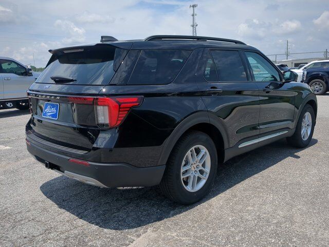 2025 Ford Explorer Active Appleton WI