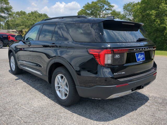 2025 Ford Explorer Active Appleton WI