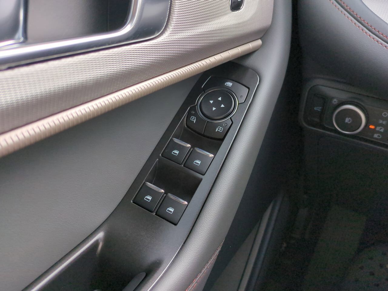 2025 Ford Explorer Active Appleton WI