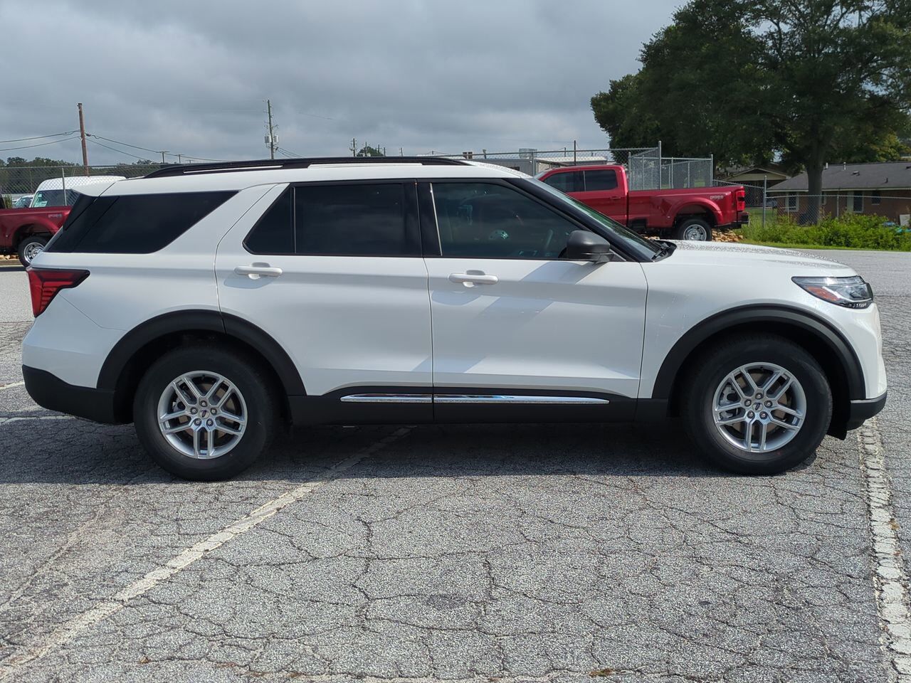 2025 Ford Explorer Active Appleton WI