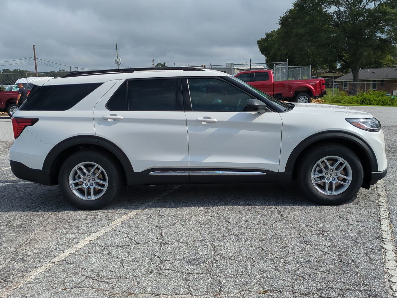 2025 Ford Explorer Active Appleton WI