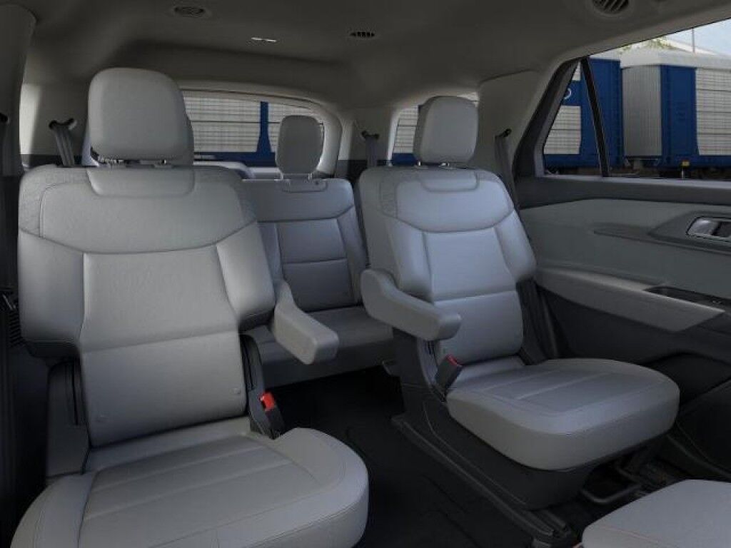 2025 Ford Explorer Active Owego NY
