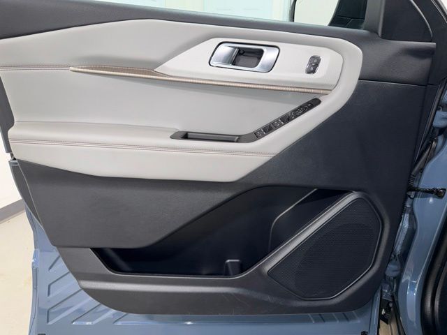 2025 Ford Explorer Active Pine River MN