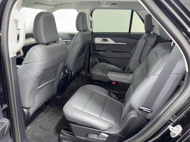 2025 Ford Explorer Active Pine River MN