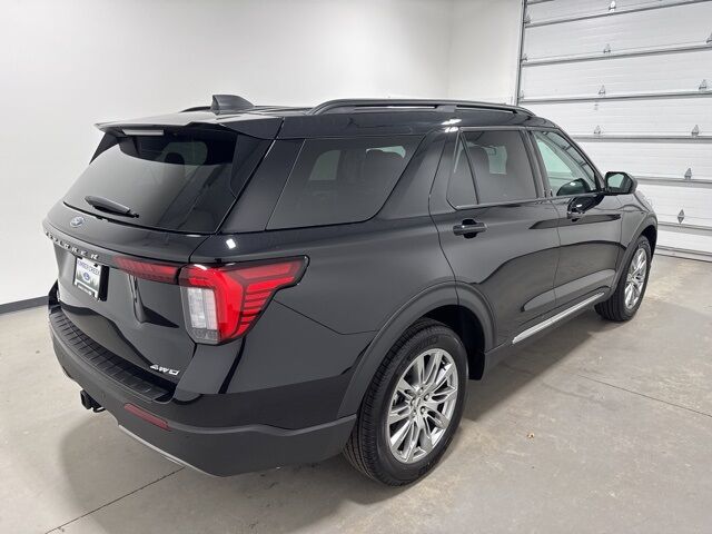 2025 Ford Explorer Active Pine River MN
