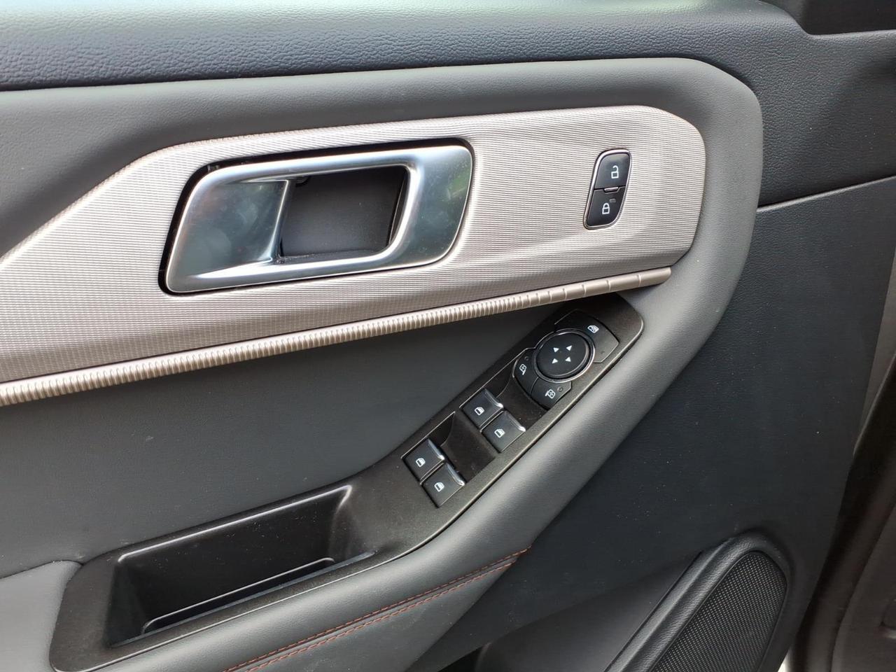 2025 Ford Explorer Active Roanoke VA