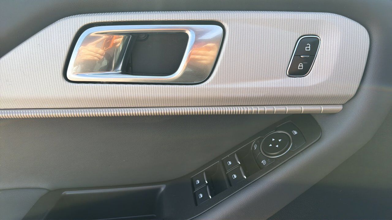 2025 Ford Explorer Active Sherwood Park AB