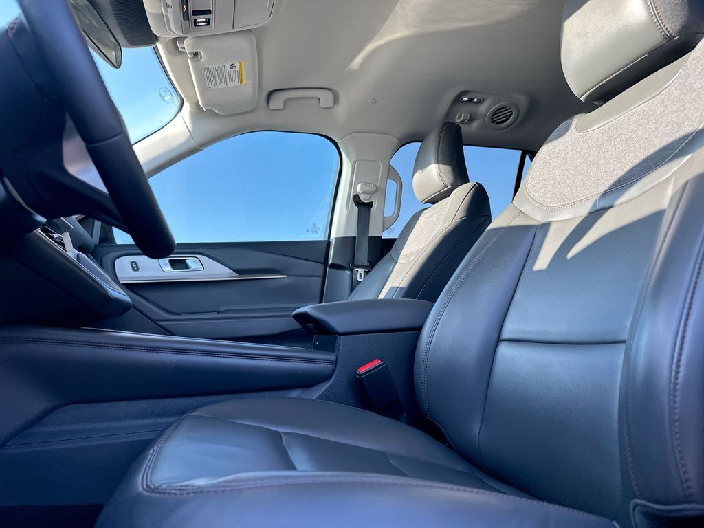 2025 Ford Explorer Active Tucson AZ