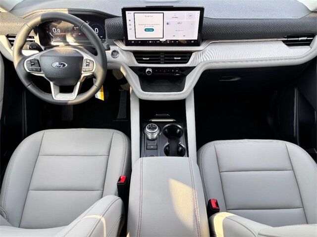 2025 Ford Explorer Active Washington MO