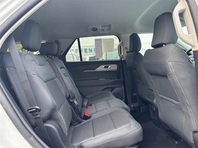 2025 Ford Explorer Active Washington MO