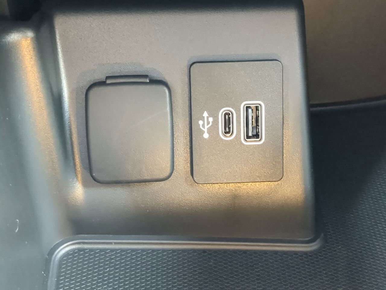 2025 Ford Explorer Active Winder GA