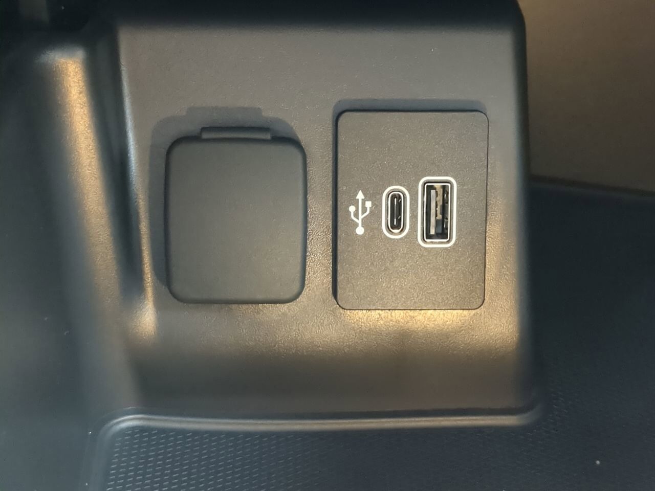 2025 Ford Explorer Active Winder GA