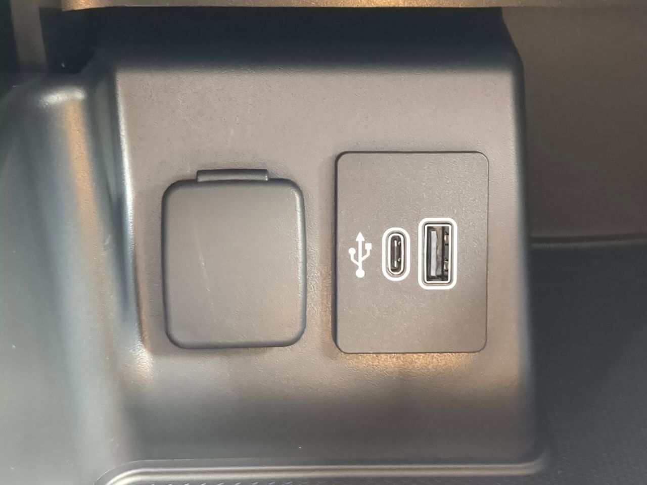 2025 Ford Explorer Active Winder GA