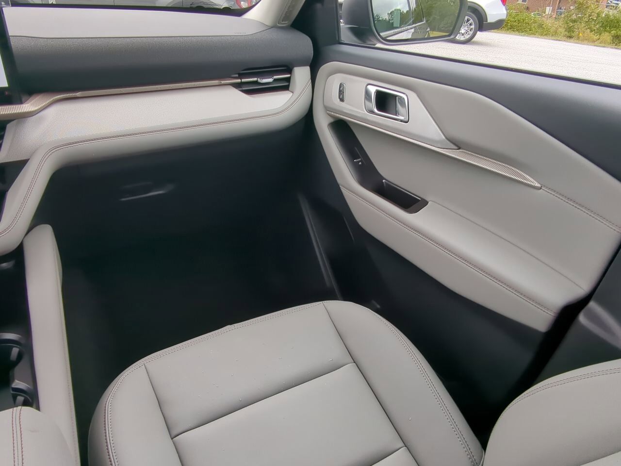 2025 Ford Explorer Active Winder GA