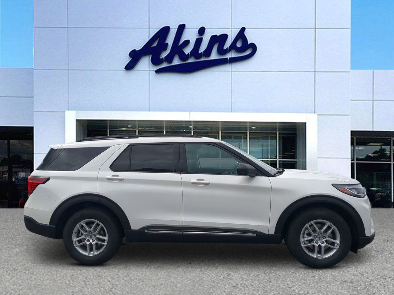 2025 Ford Explorer Active