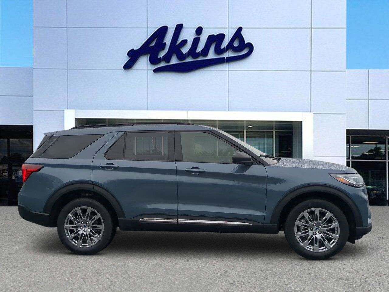 2025 Ford Explorer Active