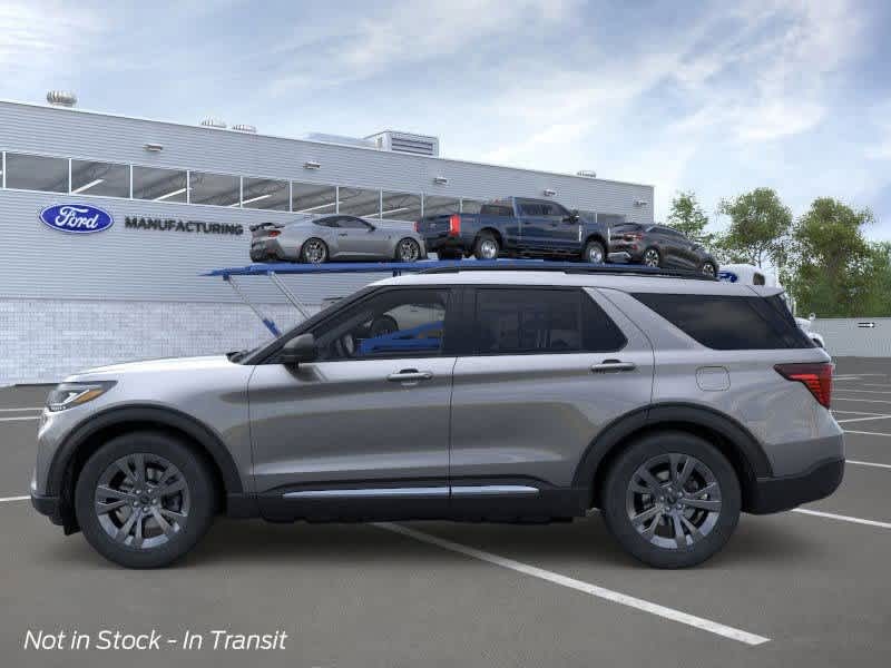 2025 Ford Explorer Active Plymouth MA