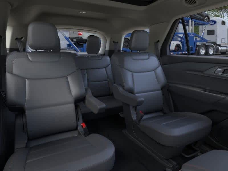 2025 Ford Explorer Active Plymouth MA