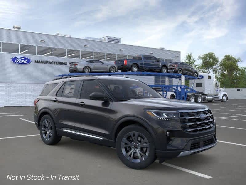 2025 Ford Explorer Active Plymouth MA