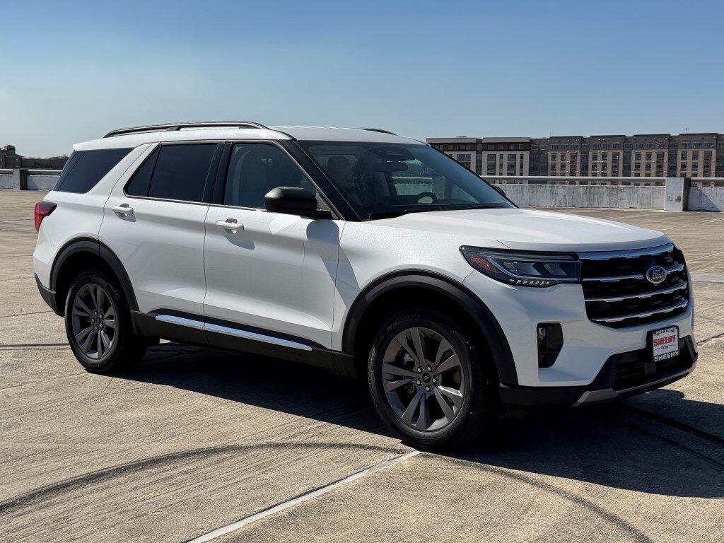 2025 Ford Explorer