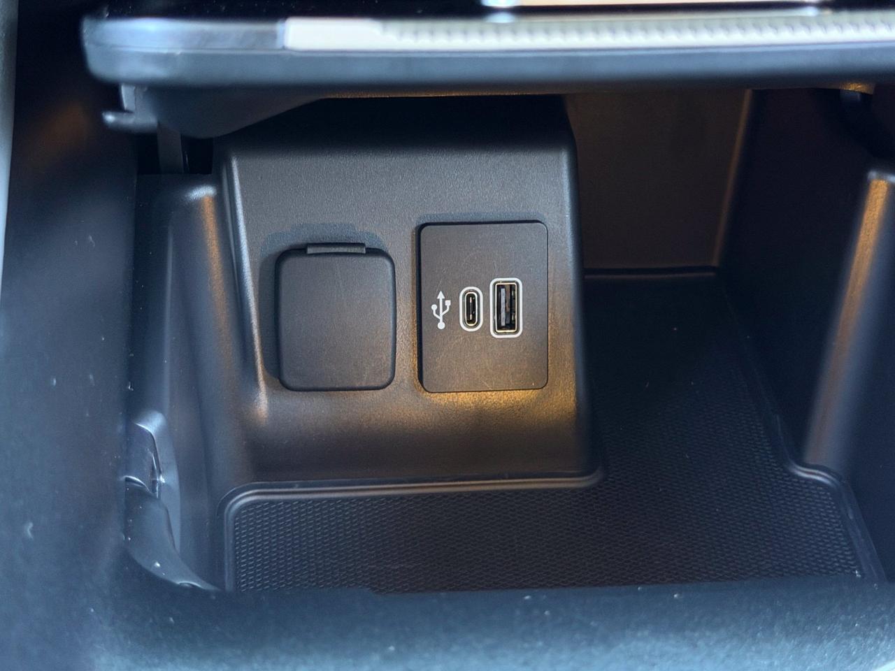 2025 Ford Explorer Active Springfield VA