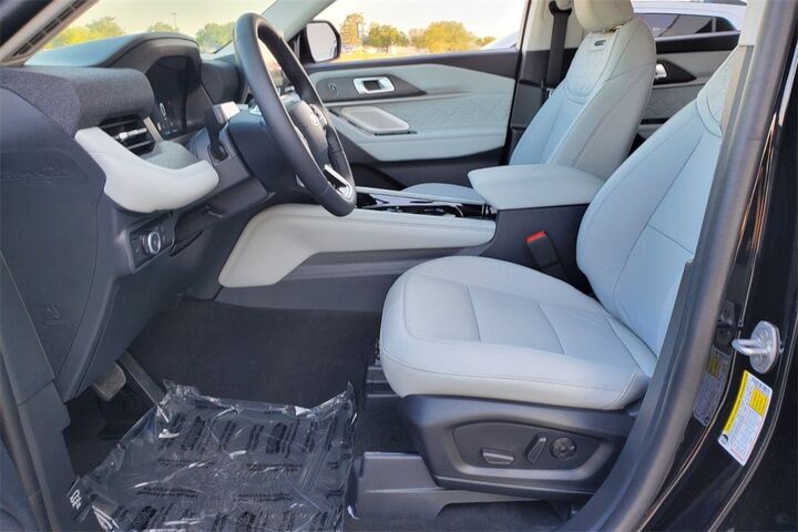 2025 Ford Explorer Platinum  TX