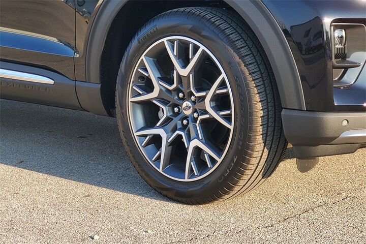 2025 Ford Explorer Platinum  TX