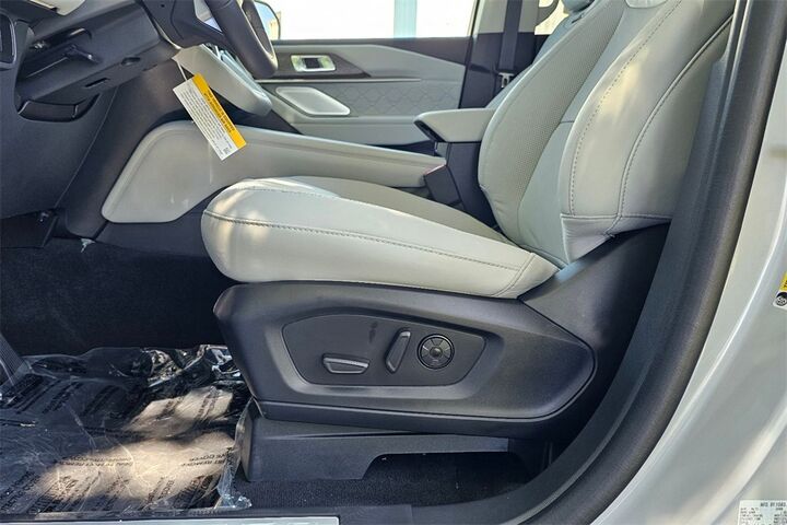 2025 Ford Explorer Platinum  TX