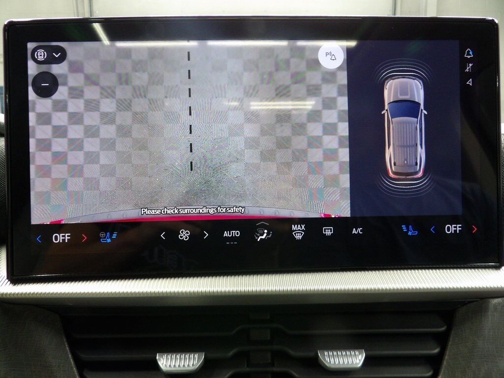 2025 Ford Explorer Platinum 4WD Fond du Lac WI