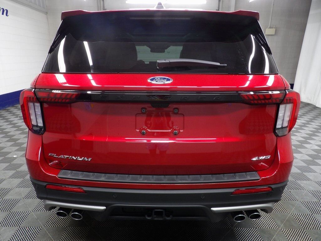 2025 Ford Explorer Platinum 4WD Fond du Lac WI