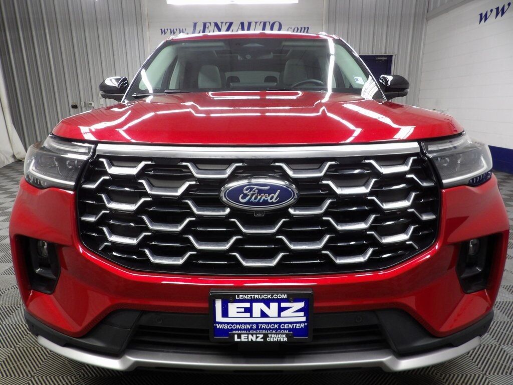 2025 Ford Explorer Platinum 4WD Fond du Lac WI