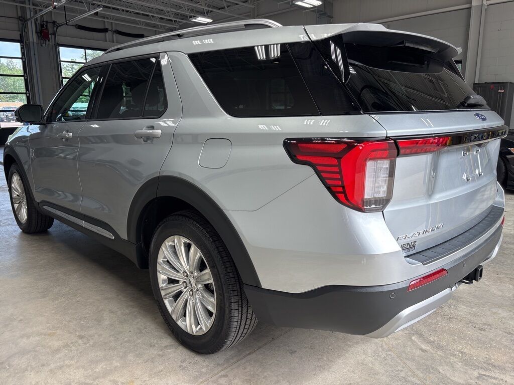 2025 Ford Explorer Platinum 4WD Minocqua WI