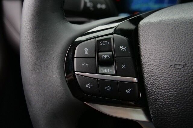 2025 Ford Explorer Platinum 4WD / Ultimate Package / Massage Seats! High Point NC