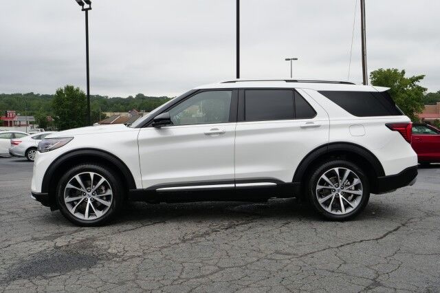 2025 Ford Explorer Platinum 4WD / Ultimate Package / Massage Seats! High Point NC