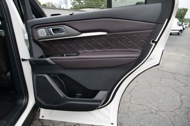 2025 Ford Explorer Platinum 4WD / Ultimate Package / Massage Seats! High Point NC