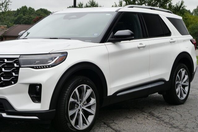 2025 Ford Explorer Platinum 4WD / Ultimate Package / Massage Seats! High Point NC