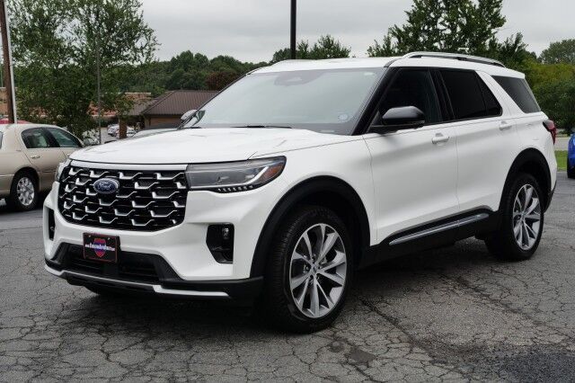 2025 Ford Explorer Platinum 4WD / Ultimate Package / Massage Seats! High Point NC