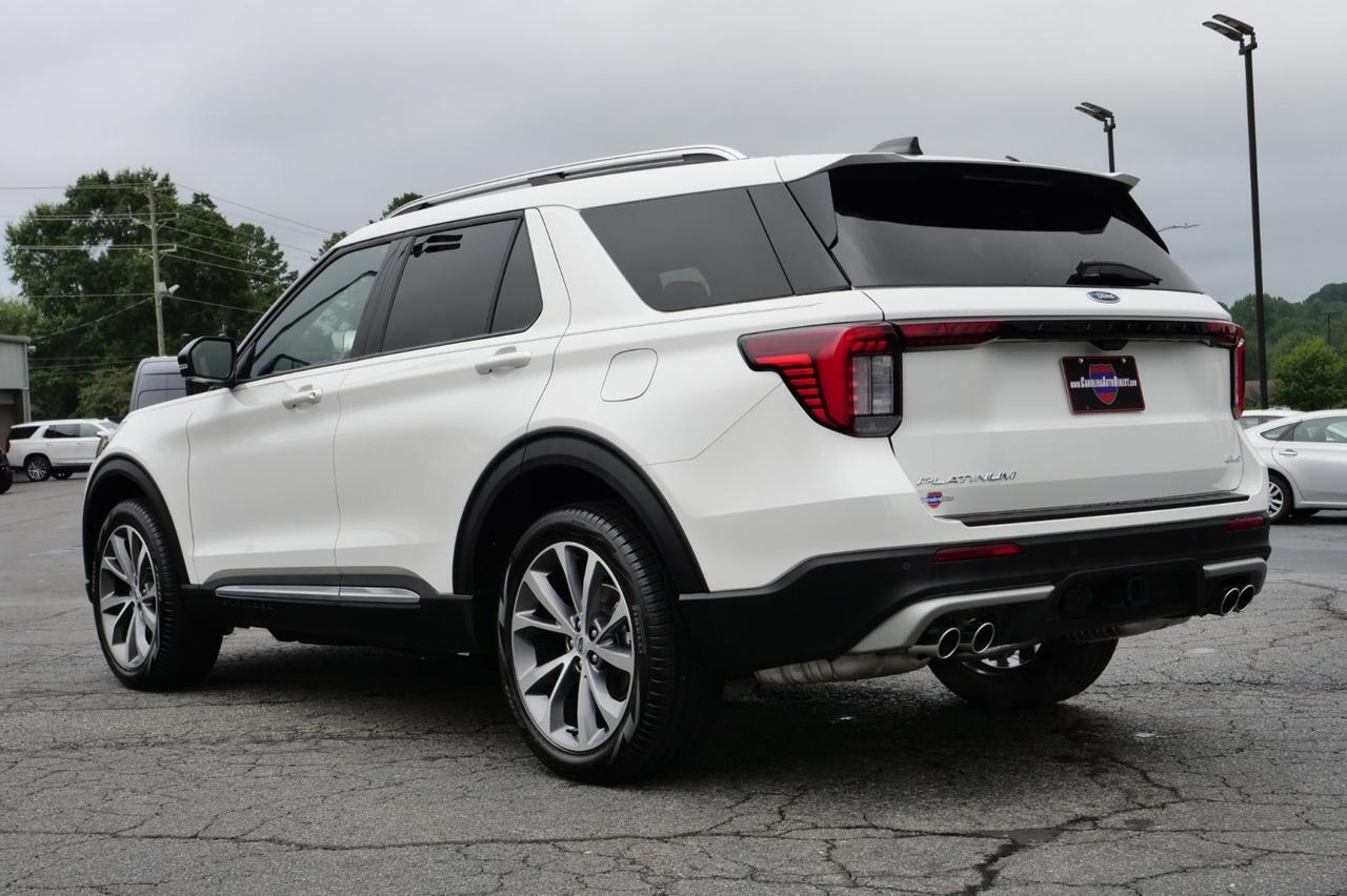 2025 Ford Explorer Platinum 4WD / Ultimate Package / Massage Seats! Lincolnton NC