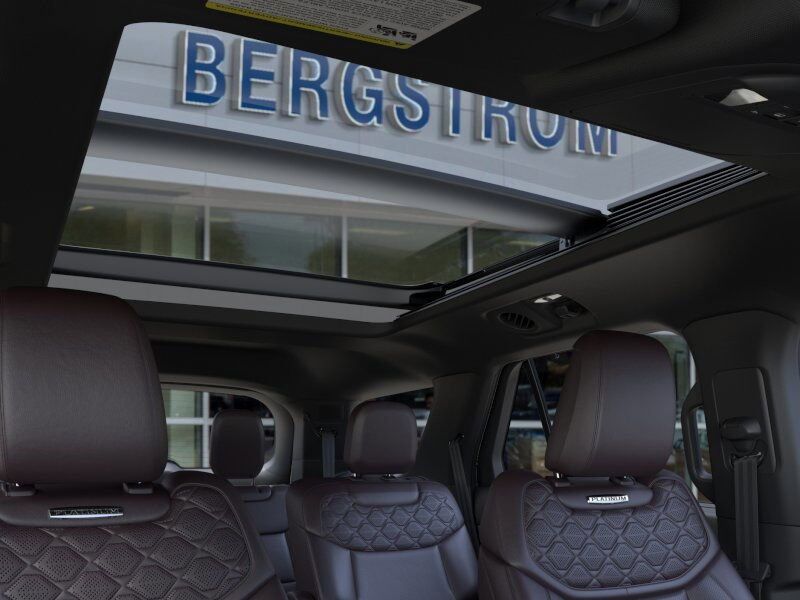 2025 Ford Explorer Platinum Green Bay WI
