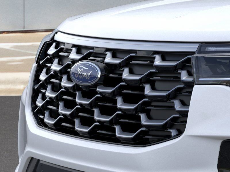 2025 Ford Explorer Platinum Green Bay WI