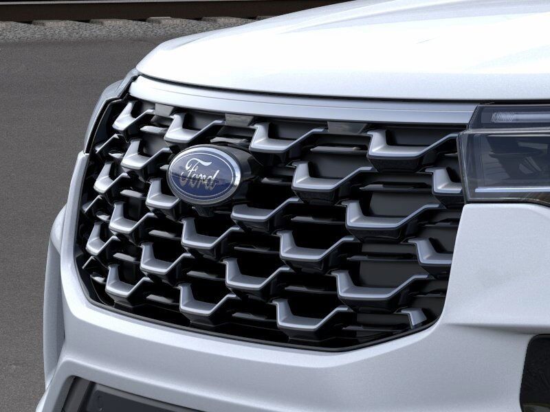 2025 Ford Explorer Platinum Green Bay WI