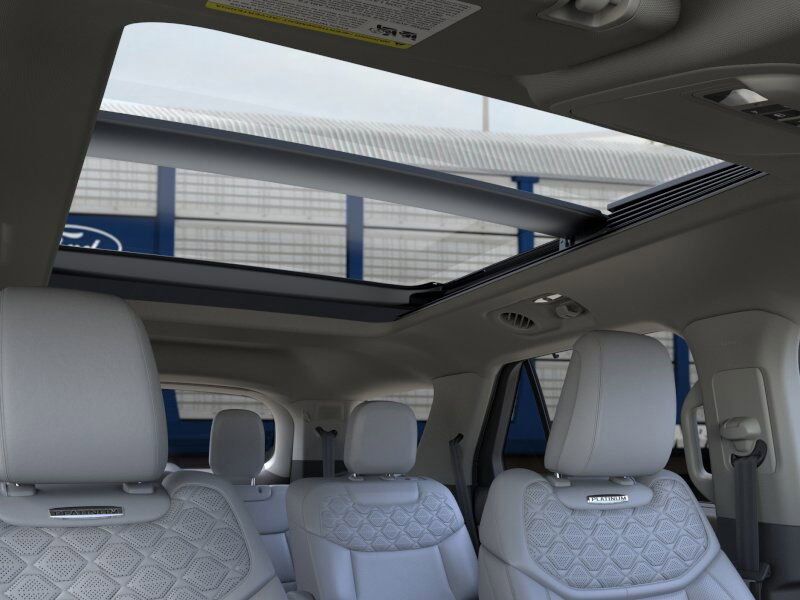 2025 Ford Explorer Platinum Green Bay WI