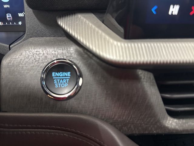 2025 Ford Explorer Platinum Random Lake WI