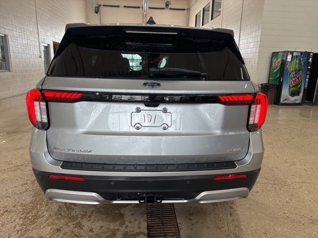 2025 Ford Explorer Platinum Random Lake WI