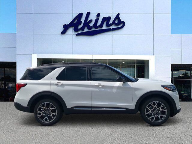 2025 Ford Explorer Platinum Appleton WI